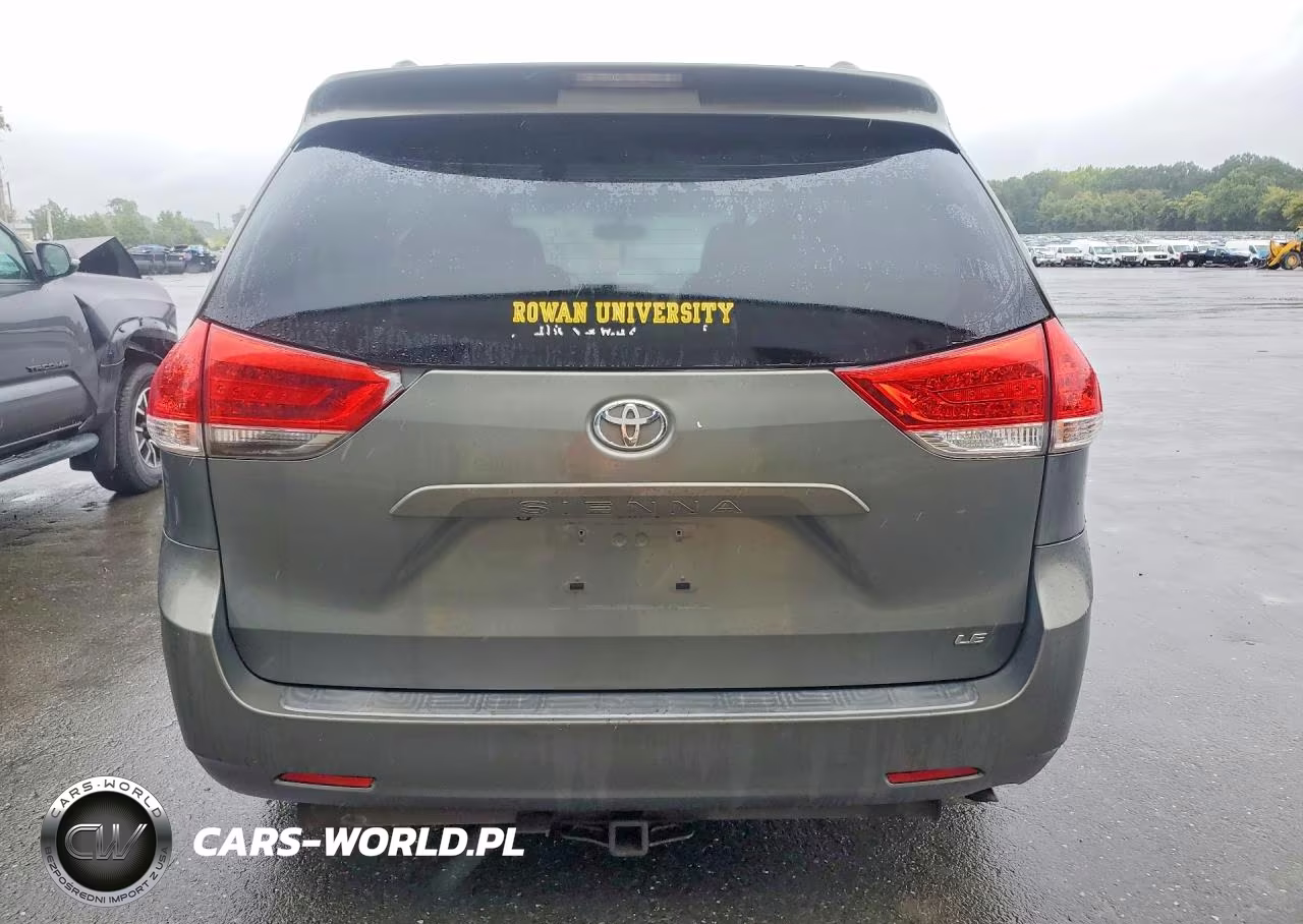 2011 Toyota Sienna Le VIN:5TDKK3DC2BS086002 - 6