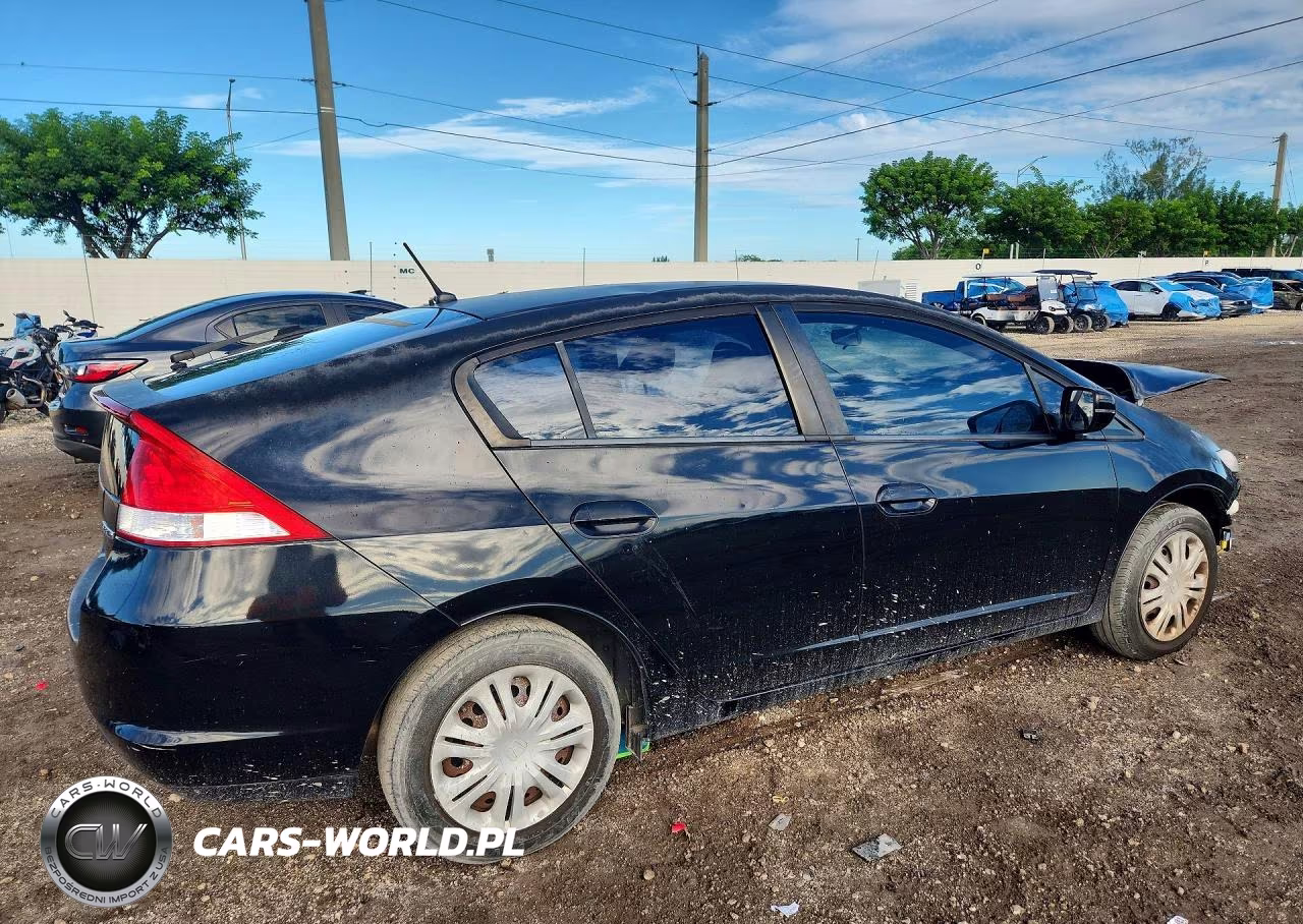 2010 Honda Insight Lx VIN:JHMZE2H56AS035957 - 3