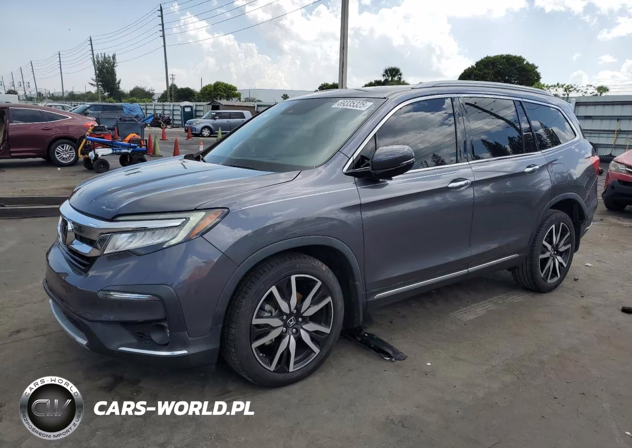 2021 Honda Pilot Touring – zdjęcie 1 z 13