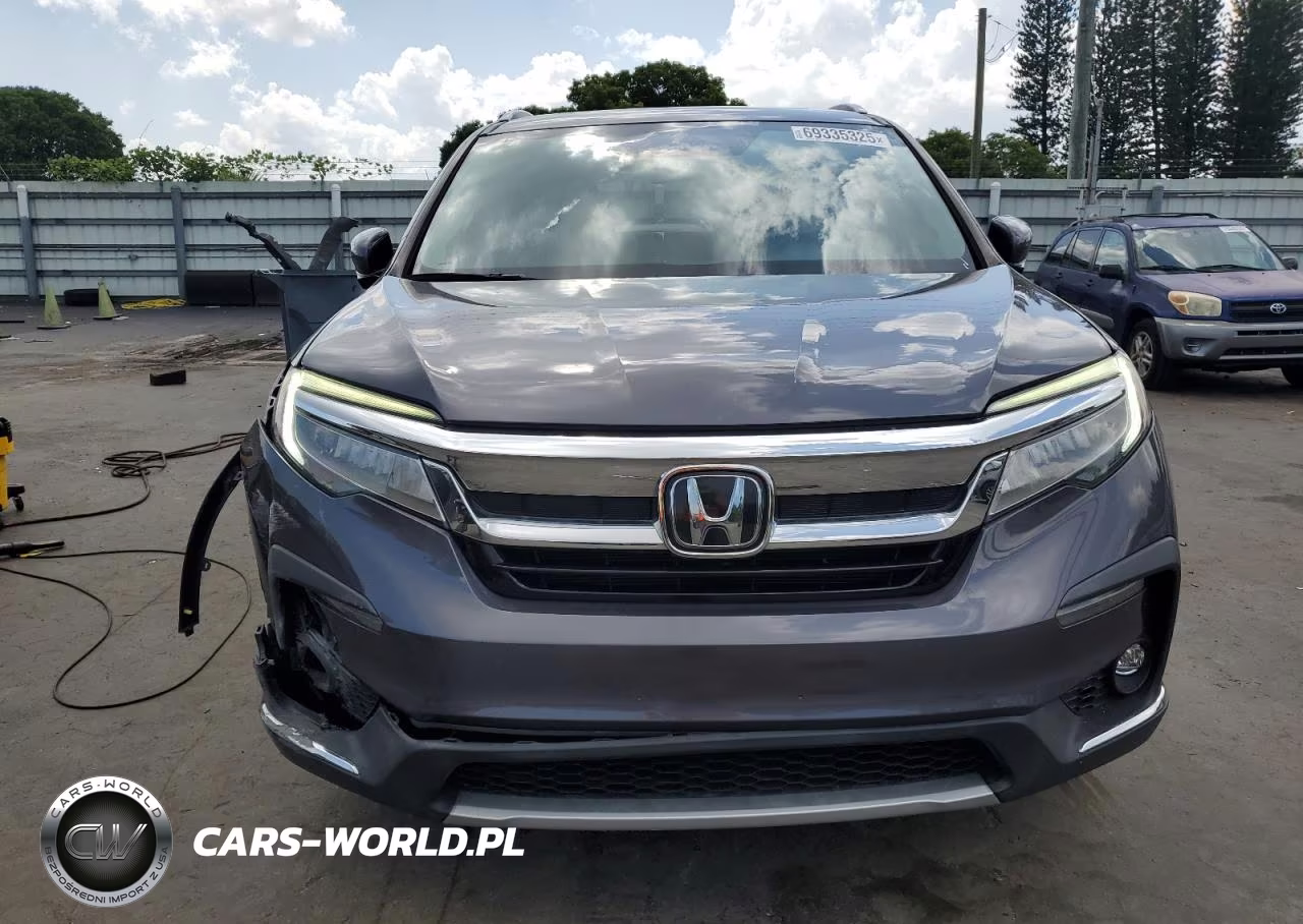 2021 Honda Pilot Touring VIN:5FNYF5H91MB019892 - 5