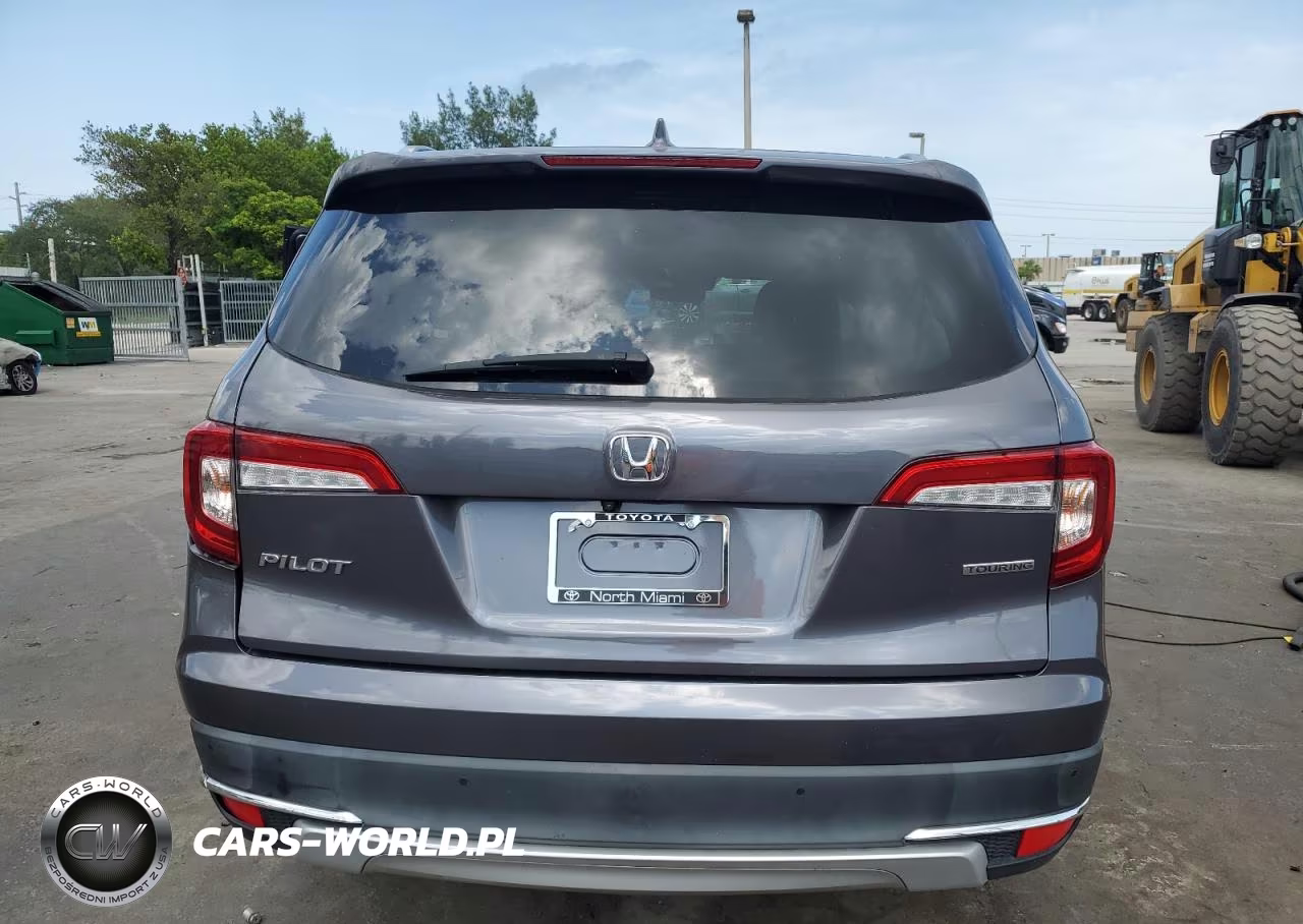 2021 Honda Pilot Touring VIN:5FNYF5H91MB019892 - 6