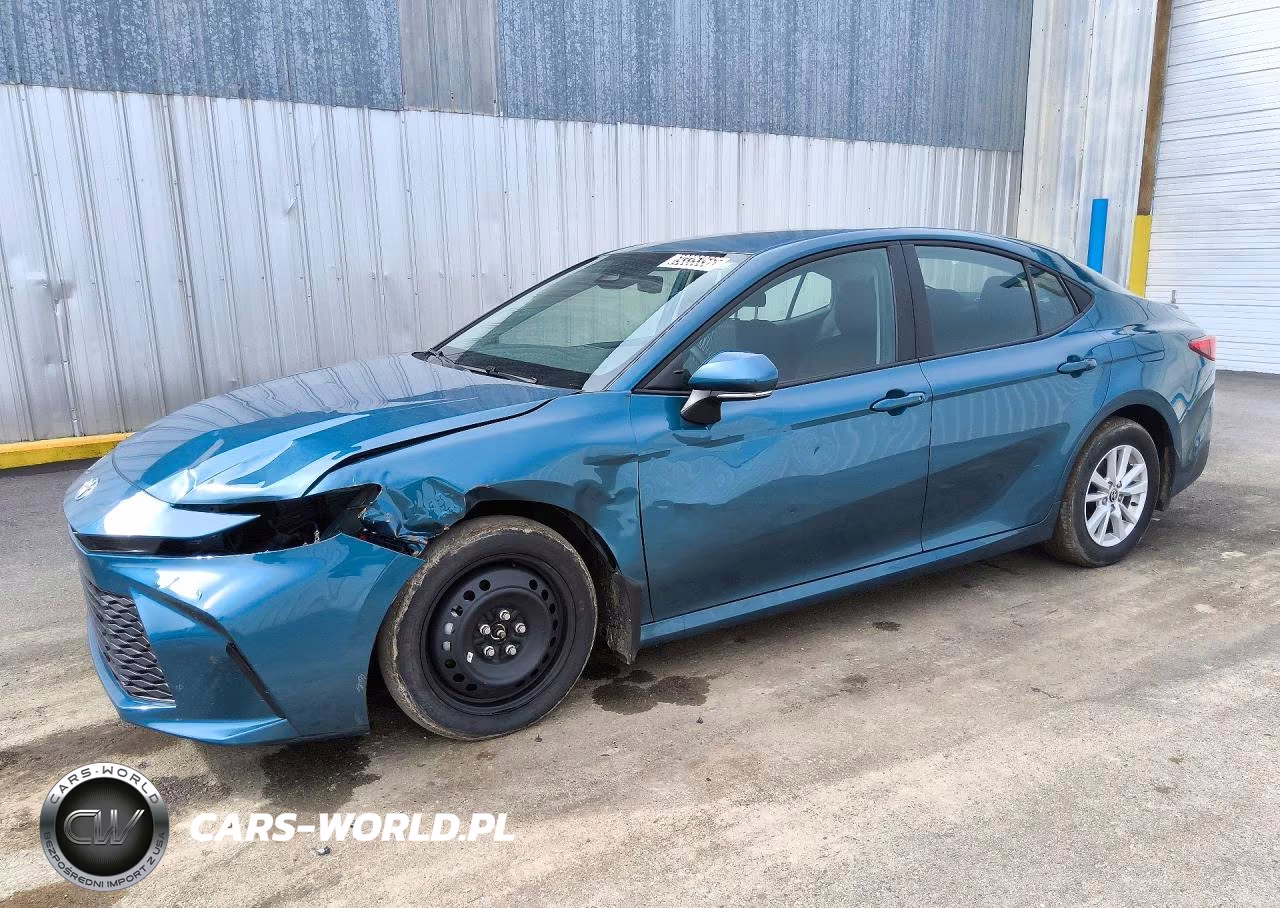 2026 Toyota Camry Le – zdjęcie 1 z 14