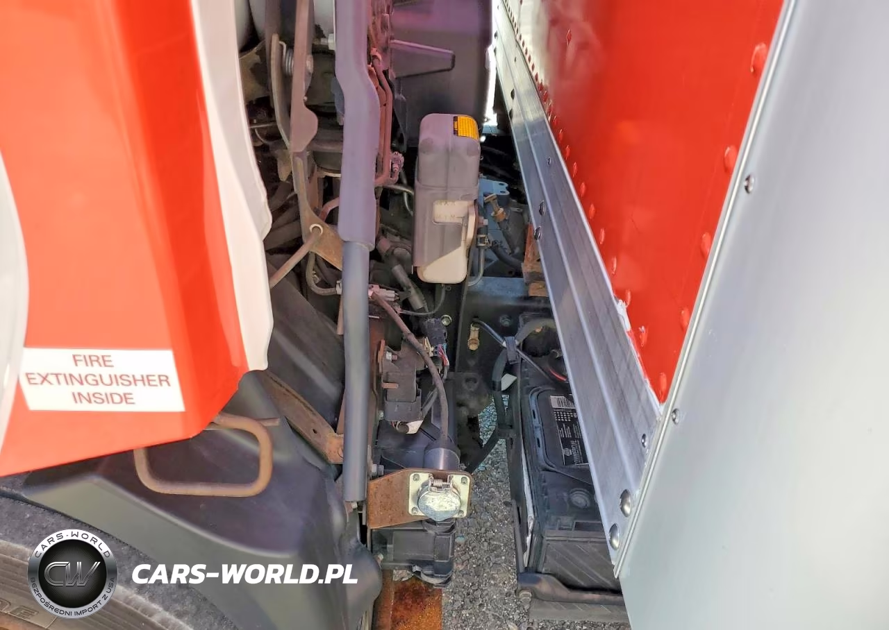 2017 Hino 195 Box Truck VIN:JHHSDM2H2HK005785 - 12