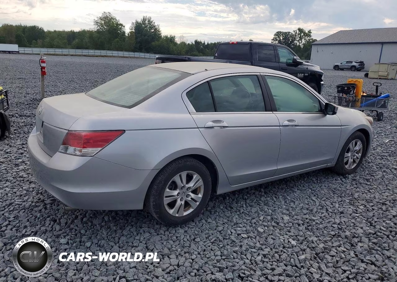 2008 Honda Accord Lxp VIN:1HGCP26408A131399 - 3