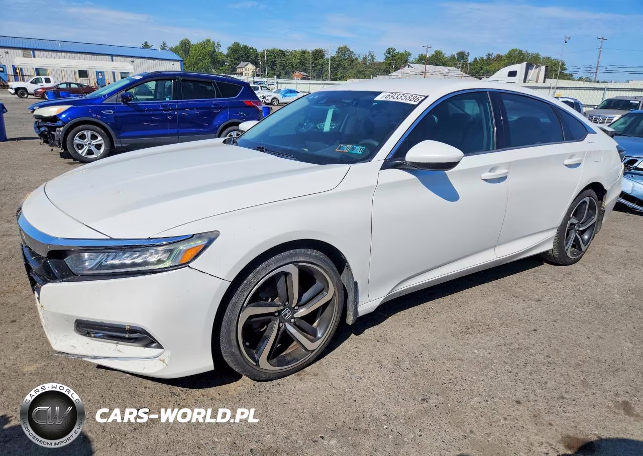 2018 Honda Accord Lx VIN:1HGCV1F19JA131588 - 1
