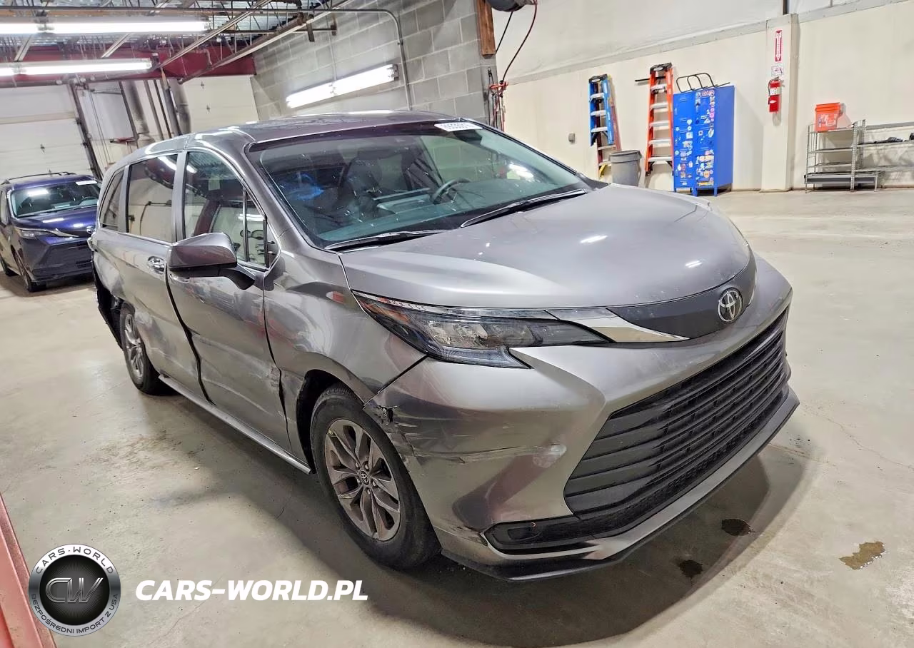 2026 Toyota Sienna Le VIN:5TDKSKFC1TS267598 - 4