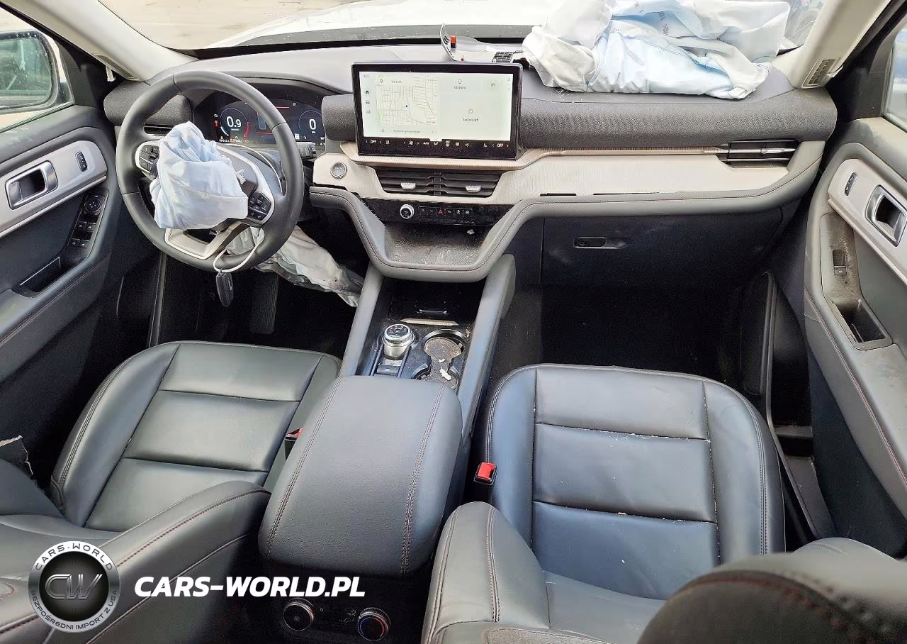 2025 Ford Explorer Active VIN:1FMUK8DH2SGC41901 - 8