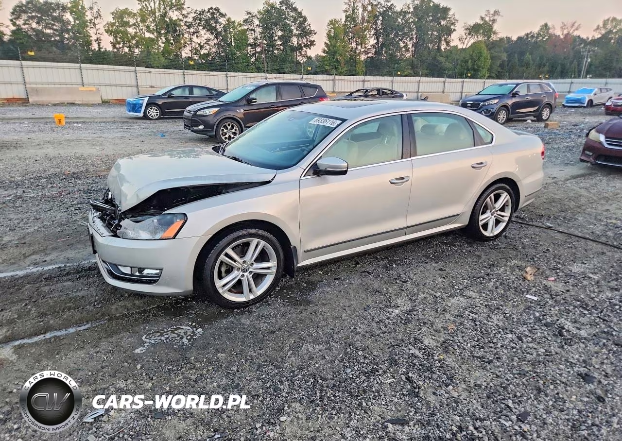 2014 Volkswagen Passat Sel VIN:1VWCN7A37EC080190 - 1