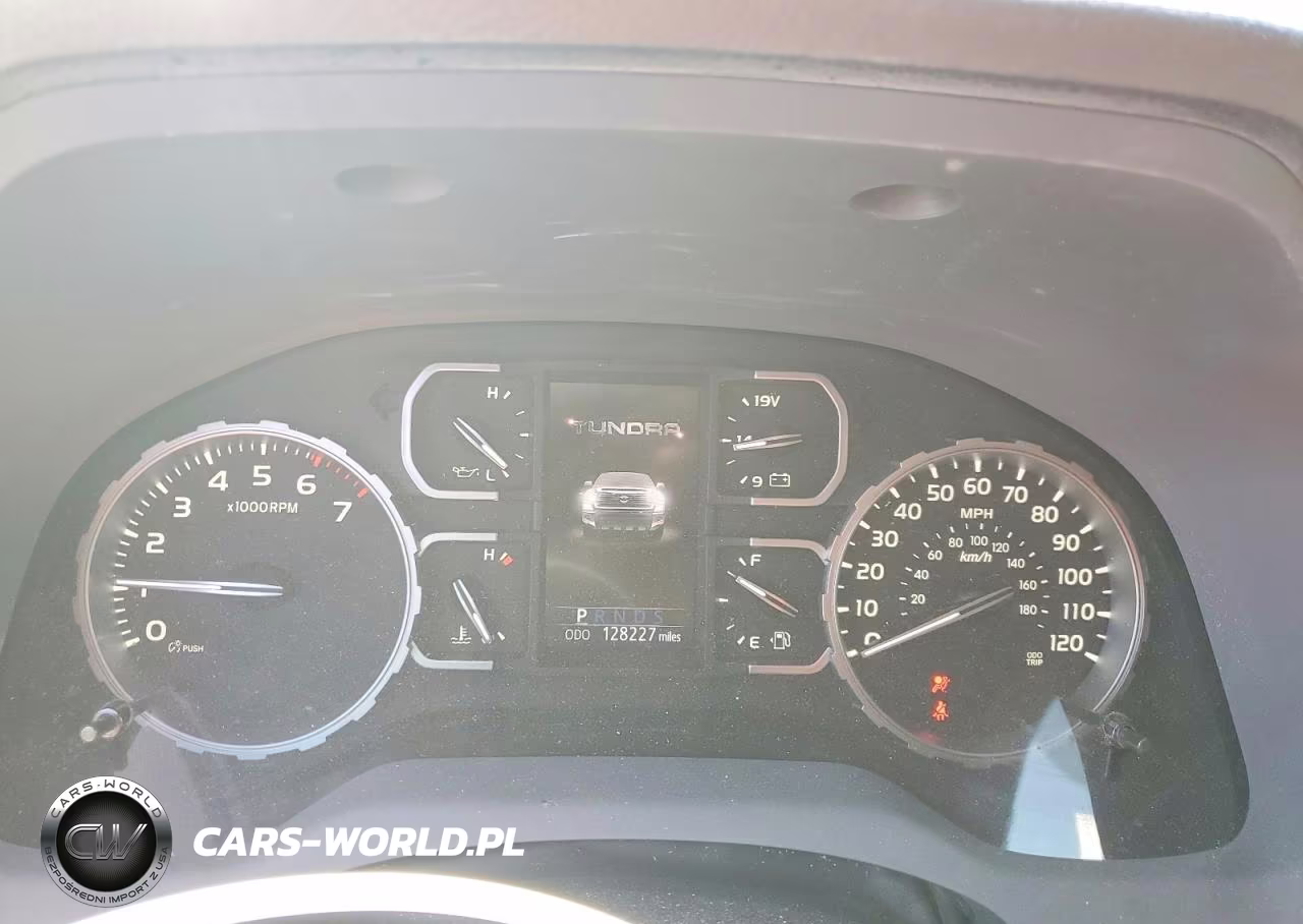 2018 Toyota Tundra Crewmax Sr5 VIN:5TFDW5F10JX725281 - 9