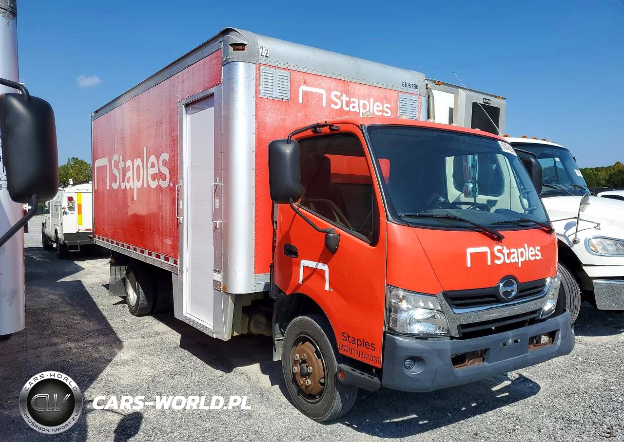 2017 Hino 195 Box Truck VIN:JHHSDM2HXHK005730 - 4