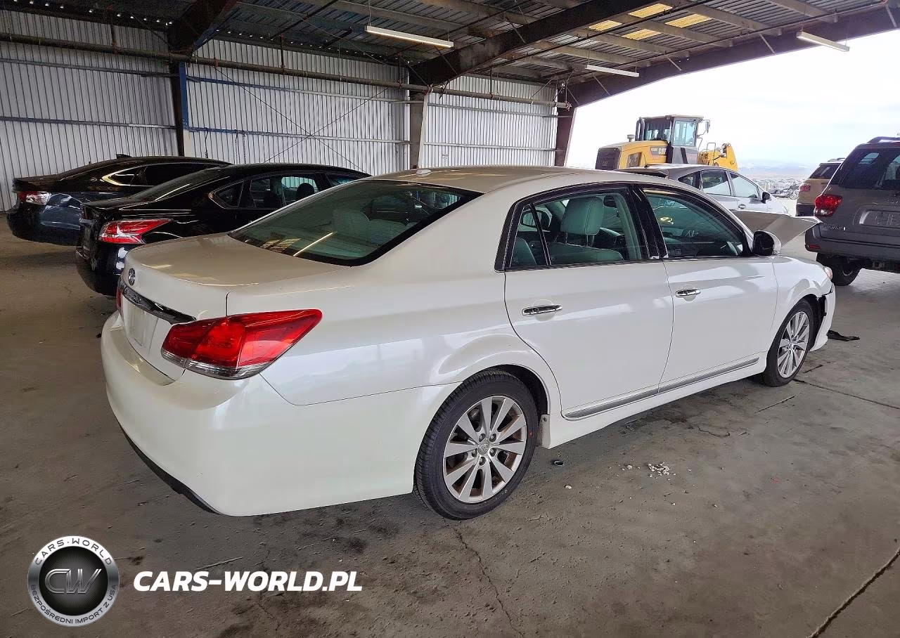 2012 Toyota Avalon Limited VIN:4T1BK3DB4CU470234 - 3