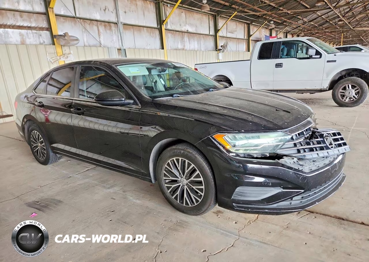 2019 Volkswagen Jetta S VIN:3VWCB7BU4KM163327 - 4