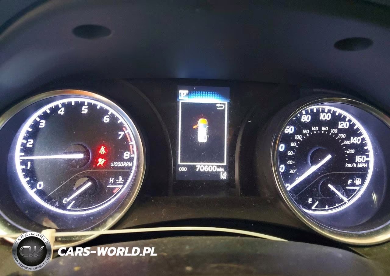 2019 Toyota Camry Le VIN:4T1B11HKXKU821602 - 9