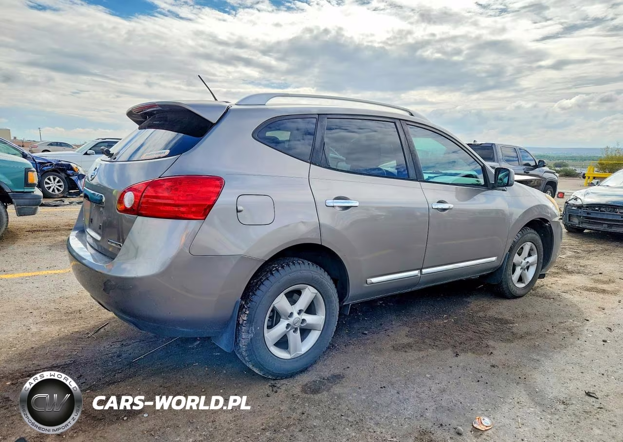2013 Nissan Rogue S VIN:JN8AS5MT3DW528011 - 3