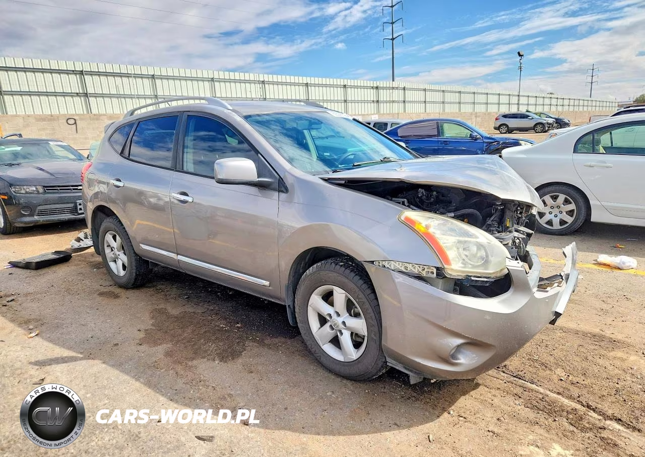 2013 Nissan Rogue S VIN:JN8AS5MT3DW528011 - 4
