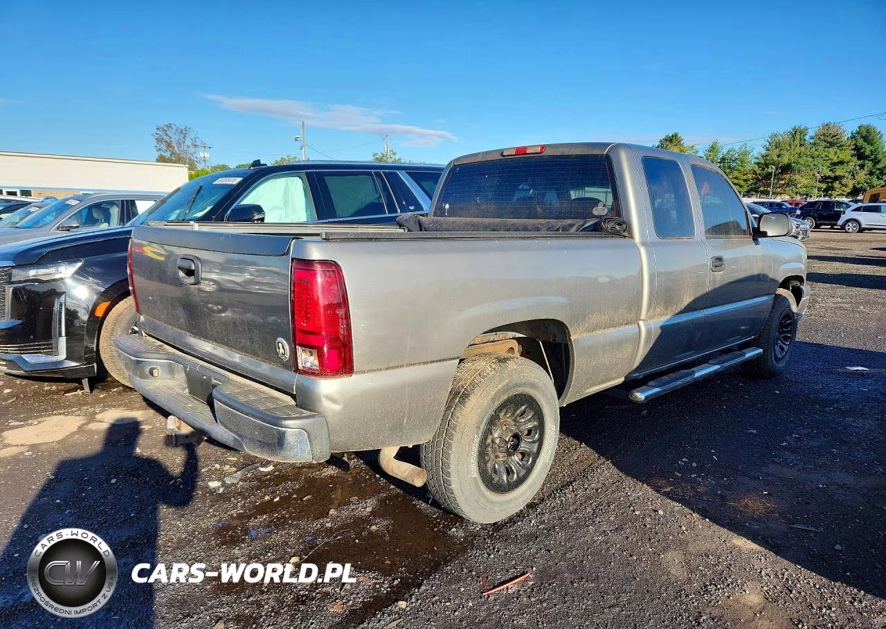 2006 Chevrolet Silverado K1500 VIN:1GCEK19V36E113361 - 3