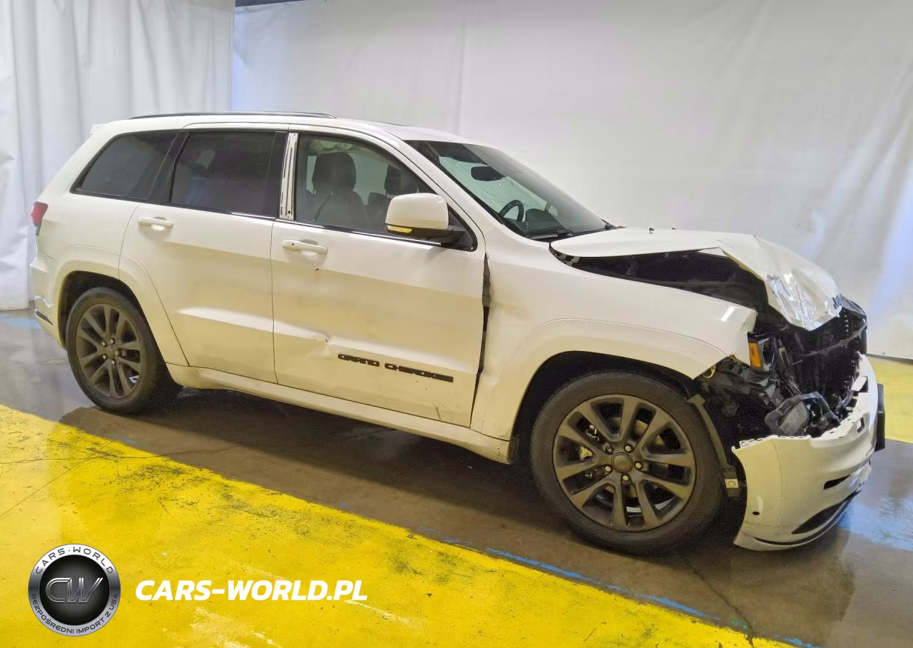2018 Jeep Grand Cherokee Overland VIN:1C4RJFCG0JC118422 - 4