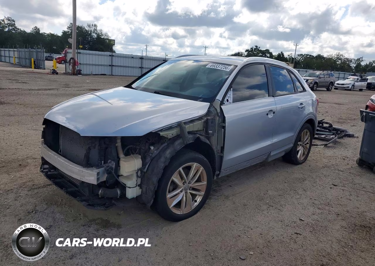 2017 Audi Q3 Premium VIN:WA1ECCFS2HR005810 - 1