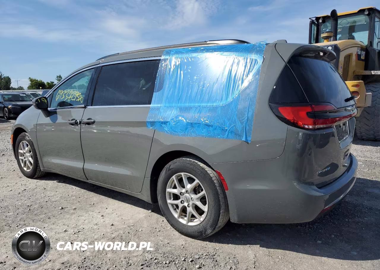 2022 Chrysler Pacifica Touring L VIN:2C4RC1BG9NR142584 - 2