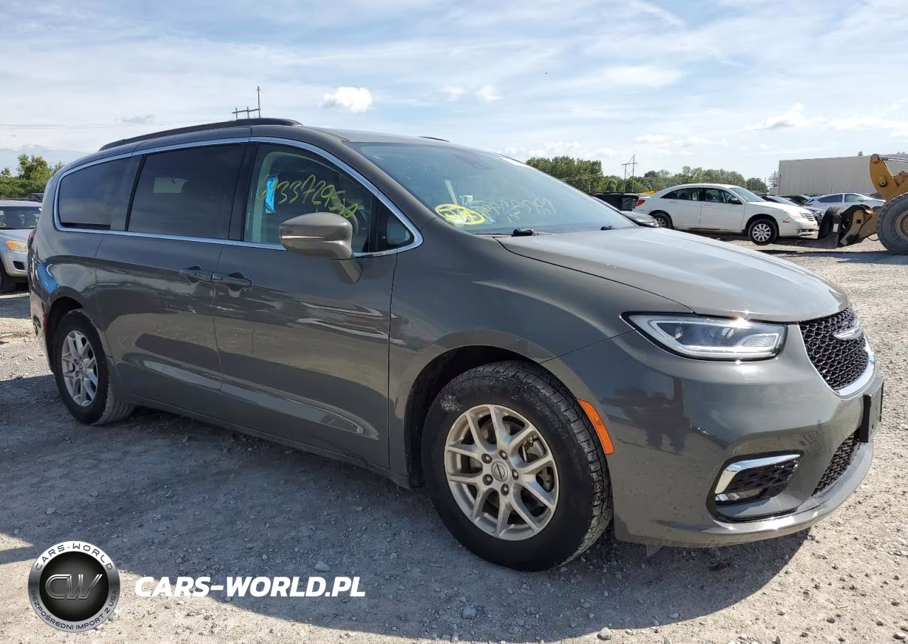 2022 Chrysler Pacifica Touring L VIN:2C4RC1BG9NR142584 - 4