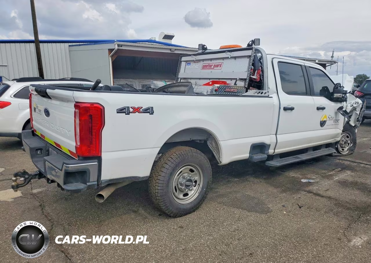 2024 Ford F250 Super Duty VIN:1FT7W2BA8REC57695 - 3