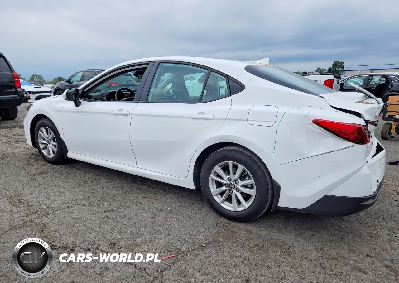 2025 Toyota Camry Le VIN:4T1DAACK3SU616204 - 2