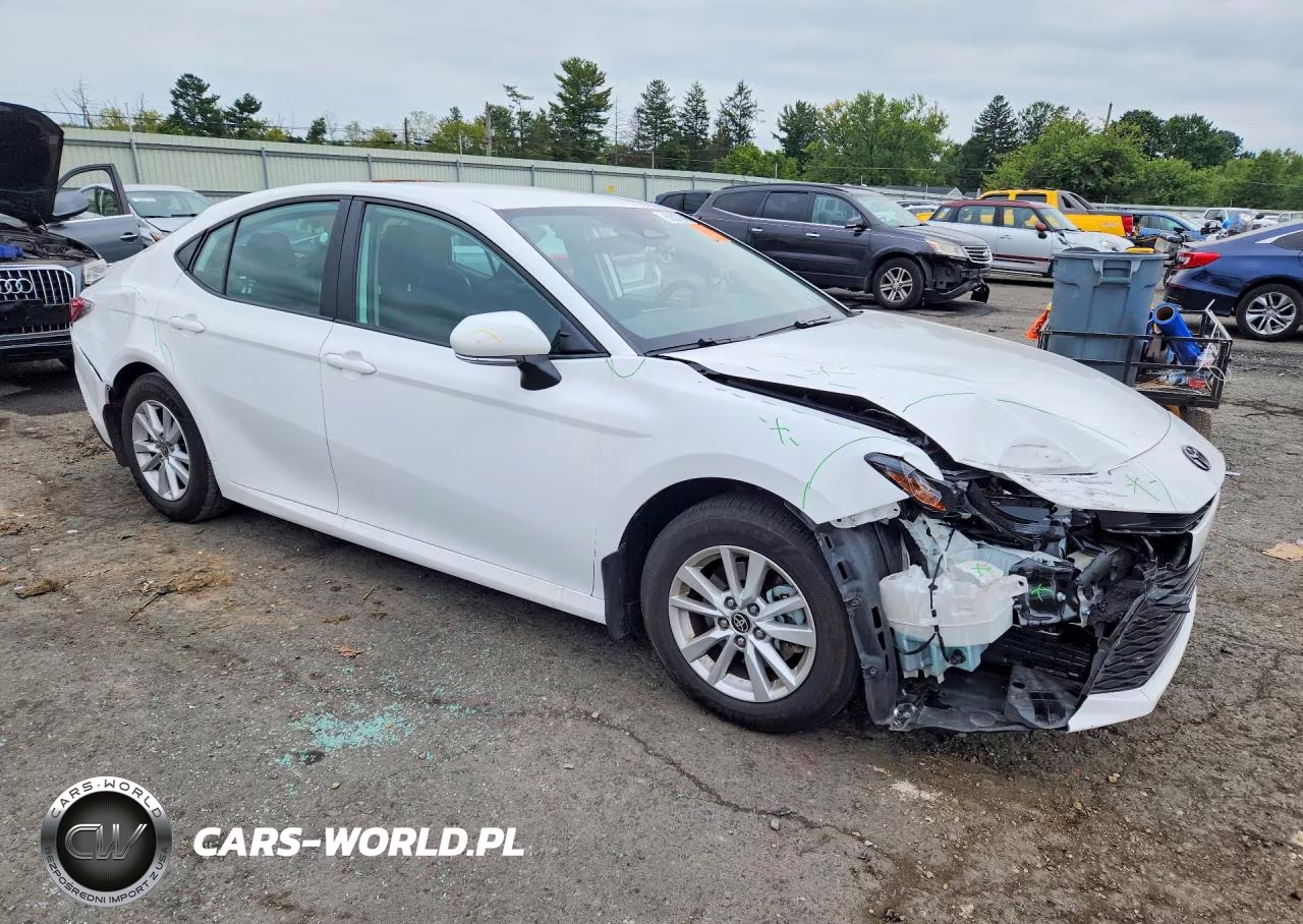 2025 Toyota Camry Le VIN:4T1DAACK3SU616204 - 4