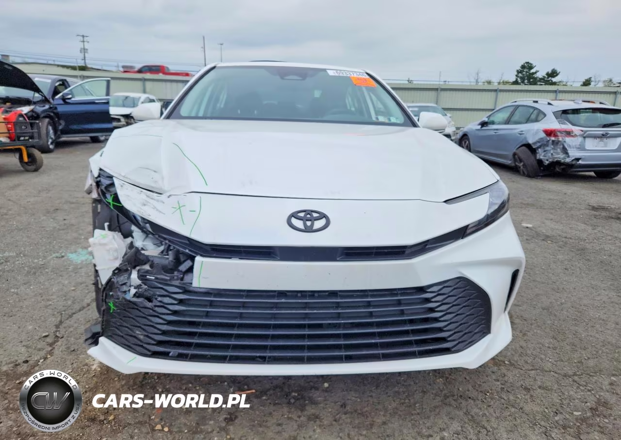2025 Toyota Camry Le VIN:4T1DAACK3SU616204 - 5