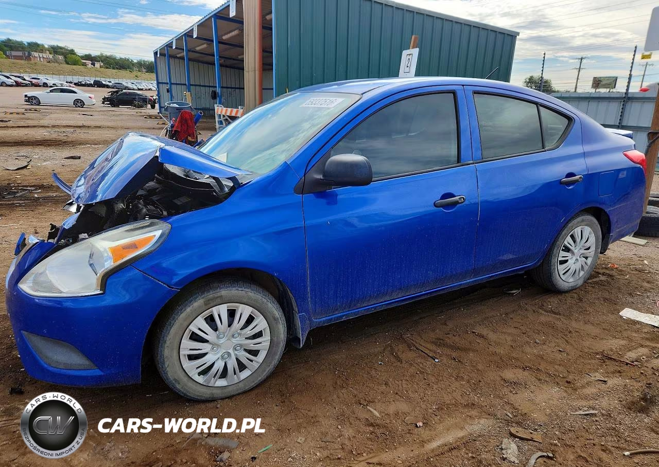 2015 Nissan Versa 1.6 S Plus