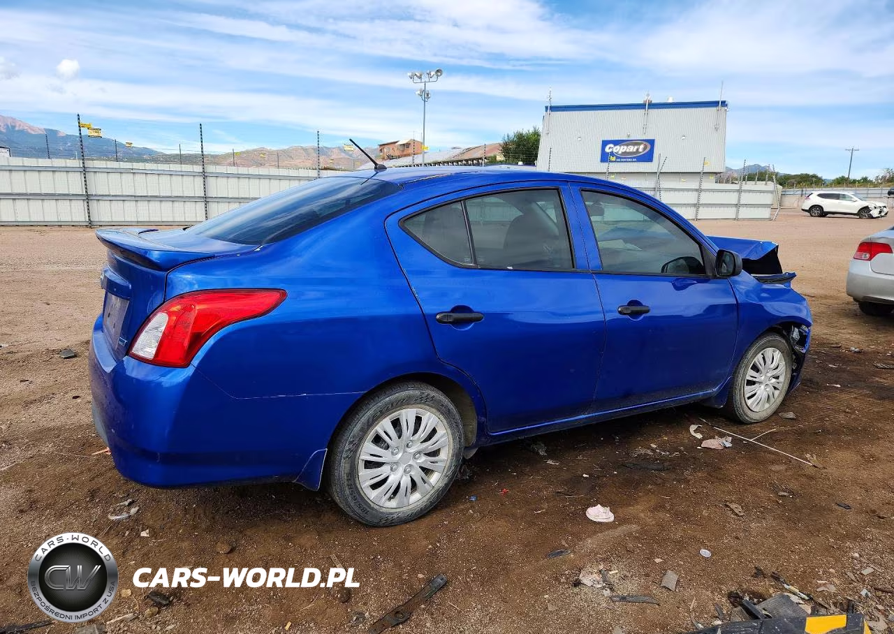 2015 Nissan Versa 1.6 S Plus VIN:3N1CN7AP1FL861169 - 3
