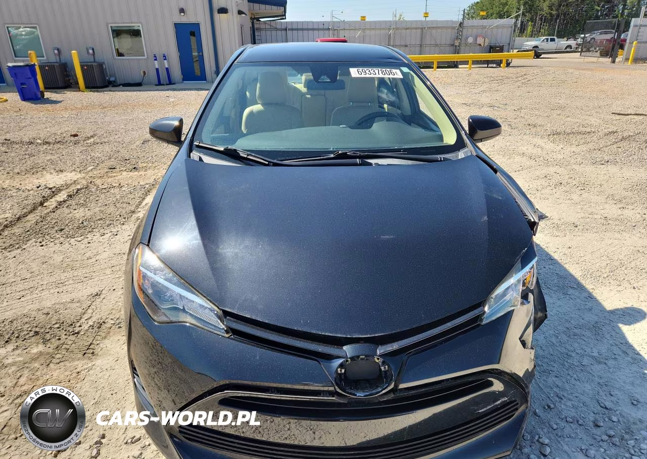 2017 Toyota Corolla Le VIN:2T1BURHE1HC792839 - 5