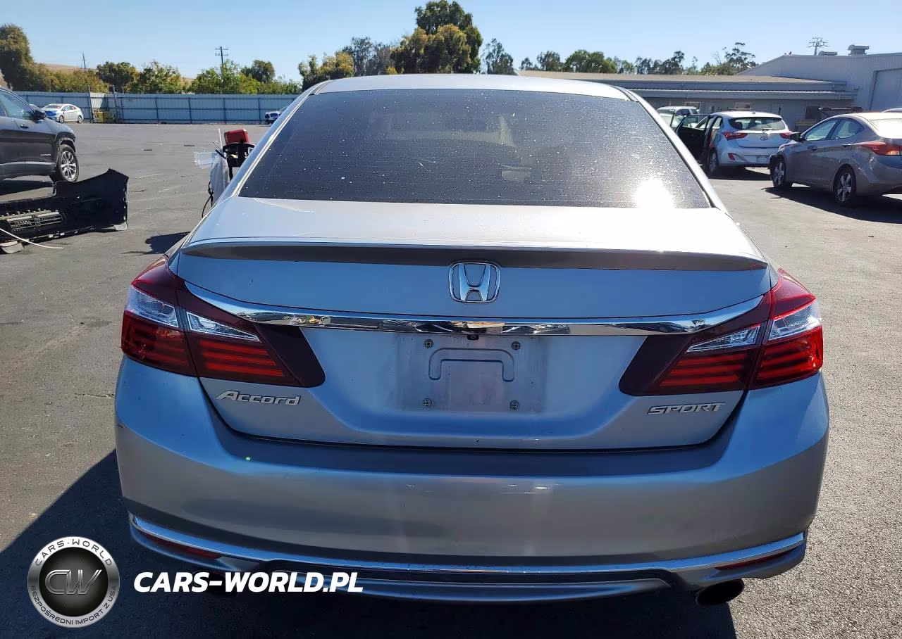 2017 Honda Accord Sport VIN:1HGCR2F57HA137302 - 6