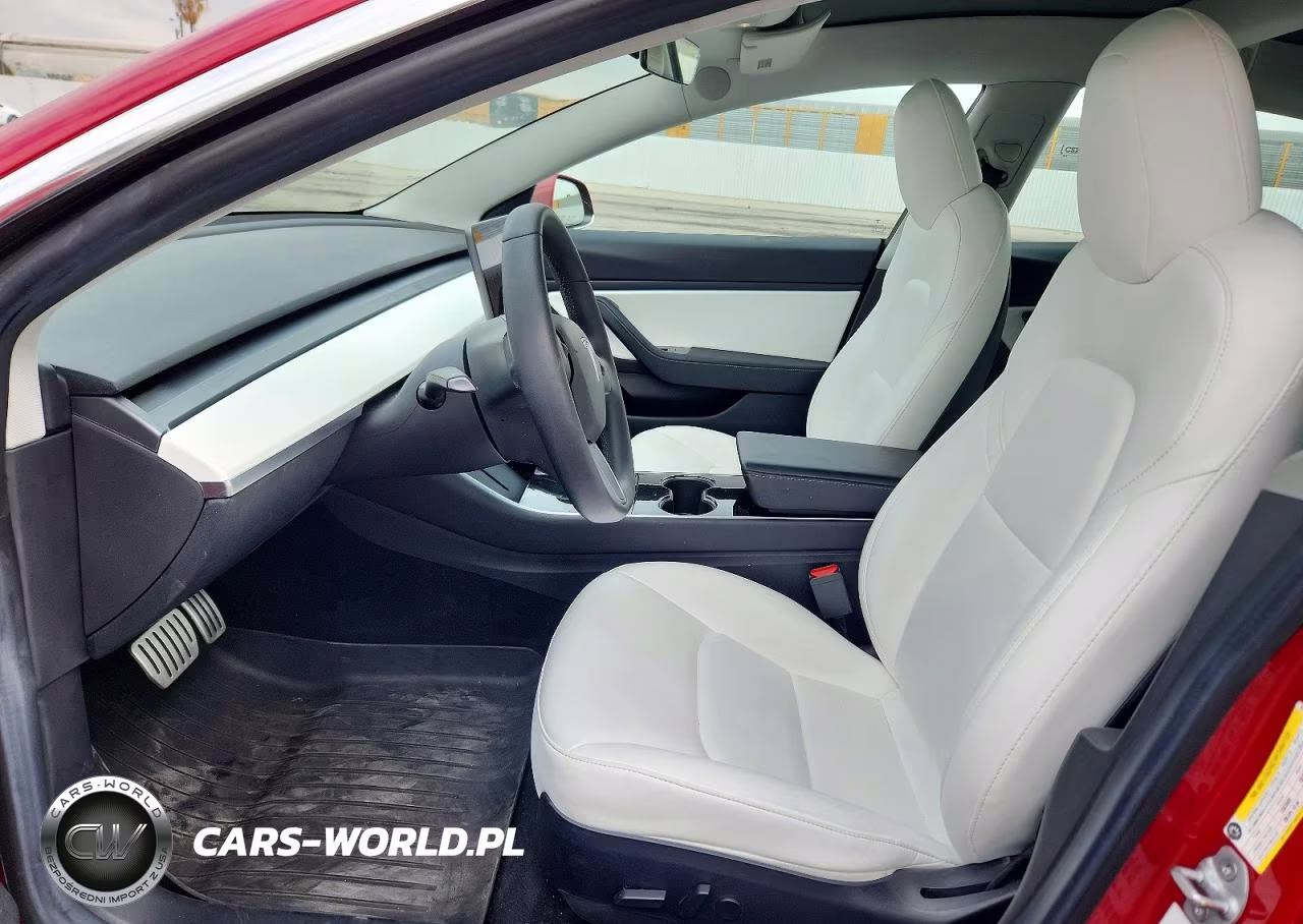 2019 Tesla Model 3 VIN:5YJ3E1EB0KF477594 - 7