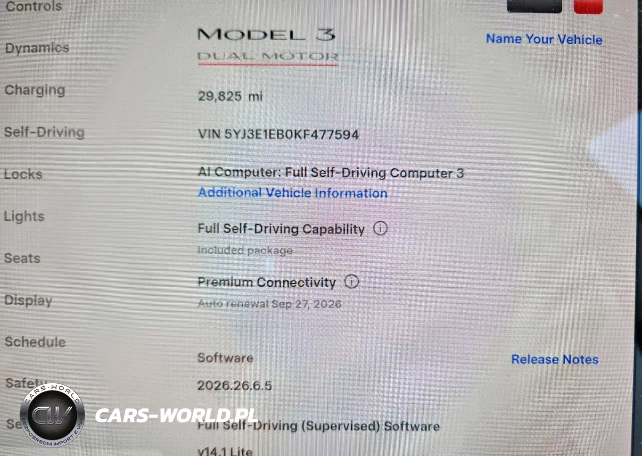 2019 Tesla Model 3 VIN:5YJ3E1EB0KF477594 - 9