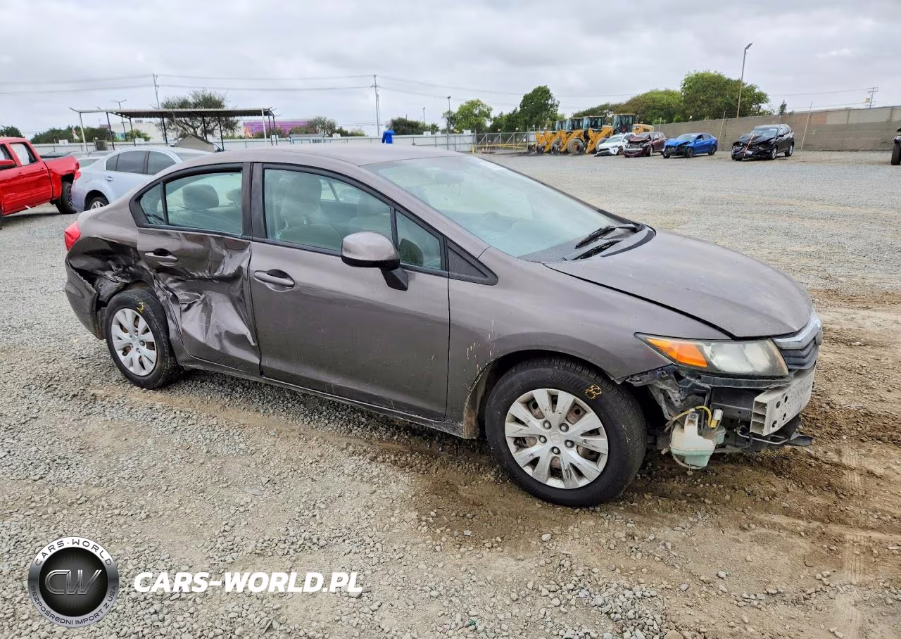 2012 Honda Civic Lx VIN:19XFB2F51CE321818 - 4