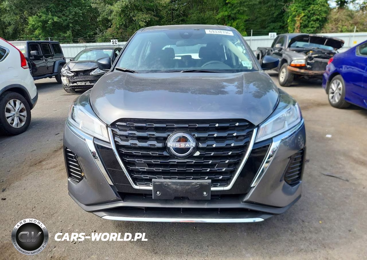 2023 Nissan Kicks S VIN:3N1CP5BVXPL569937 - 5