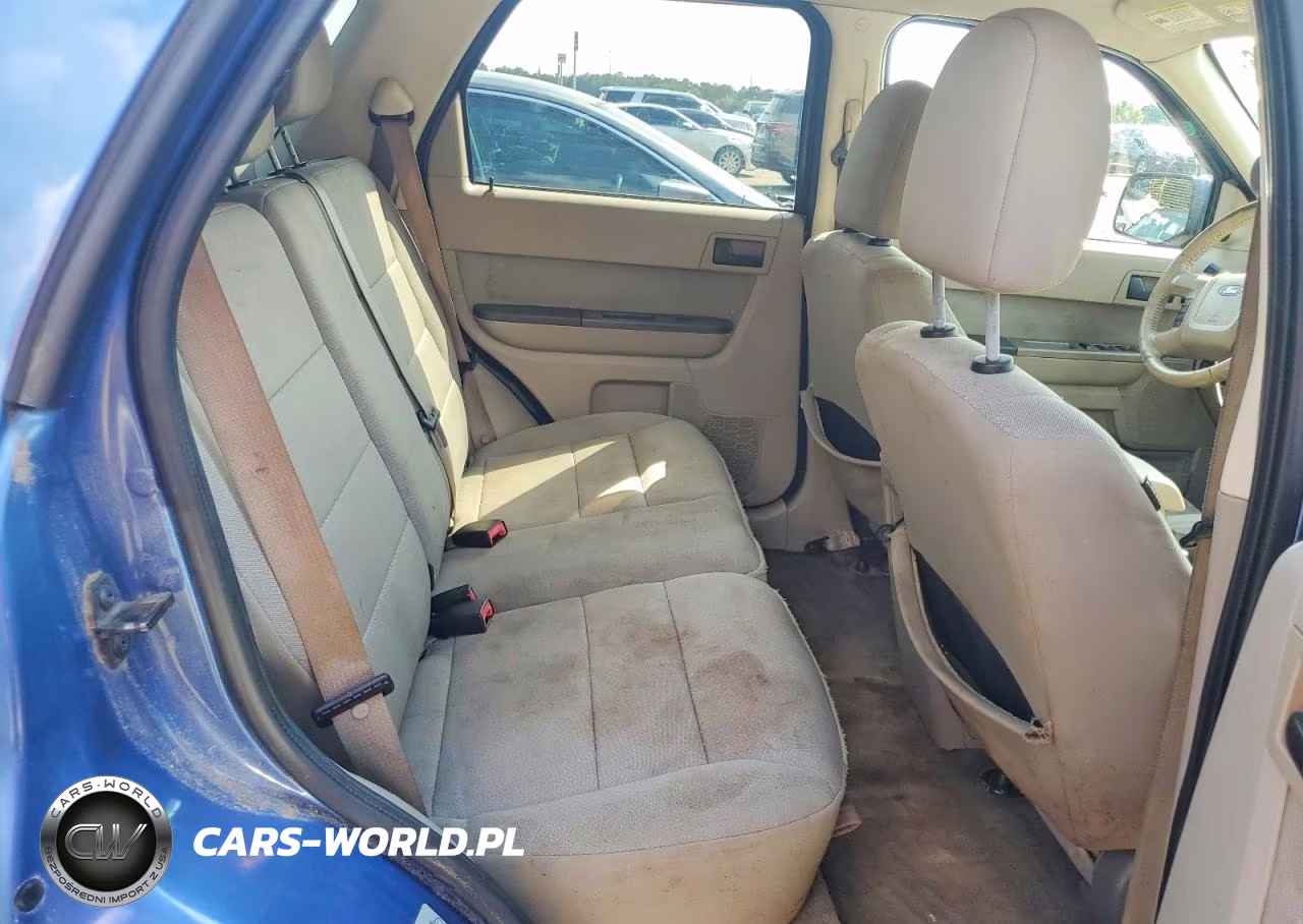 2010 Ford Escape Xlt VIN:1FMCU0D77AKD28140 - 10
