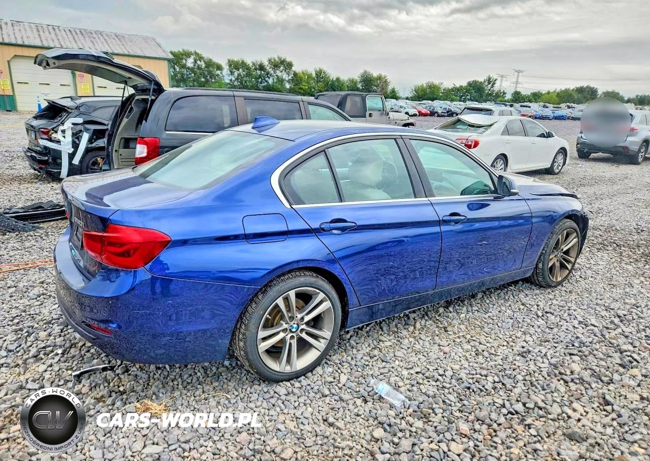 2017 BMW 330 Xi VIN:WBA8D9C51HK678126 - 3