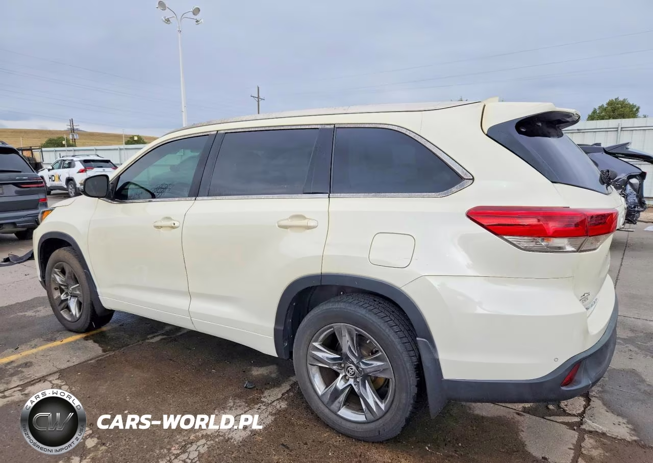 2019 Toyota Highlander Limited Platinum VIN:5TDDZRFH0KS742343 - 2