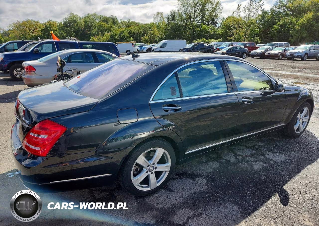 2011 Mercedes-Benz S 550 4Matic VIN:WDDNG8GB3BA400161 - 3