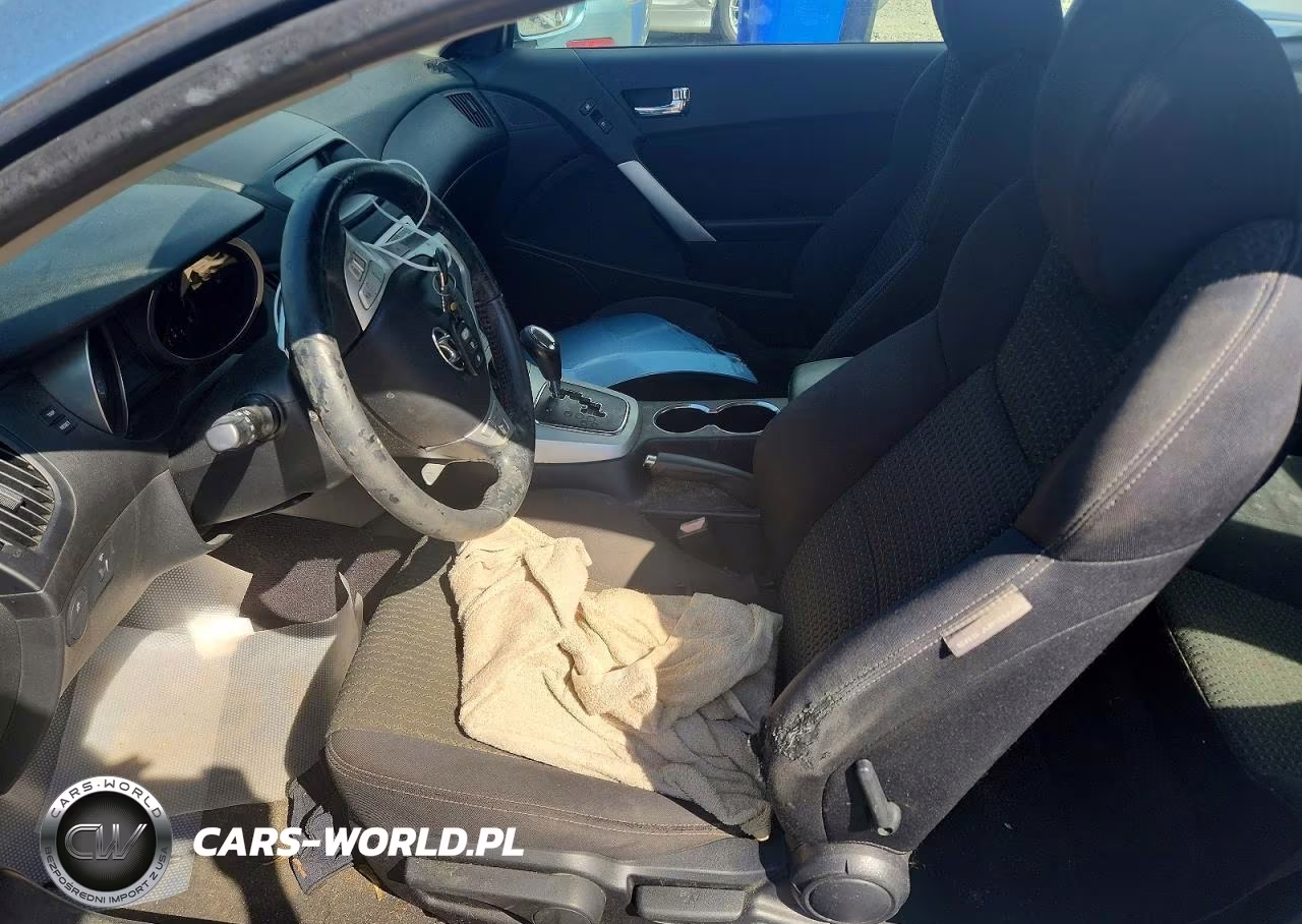 2010 Hyundai Genesis Coupe 2.0T VIN:KMHHT6KD6AU041929 - 7
