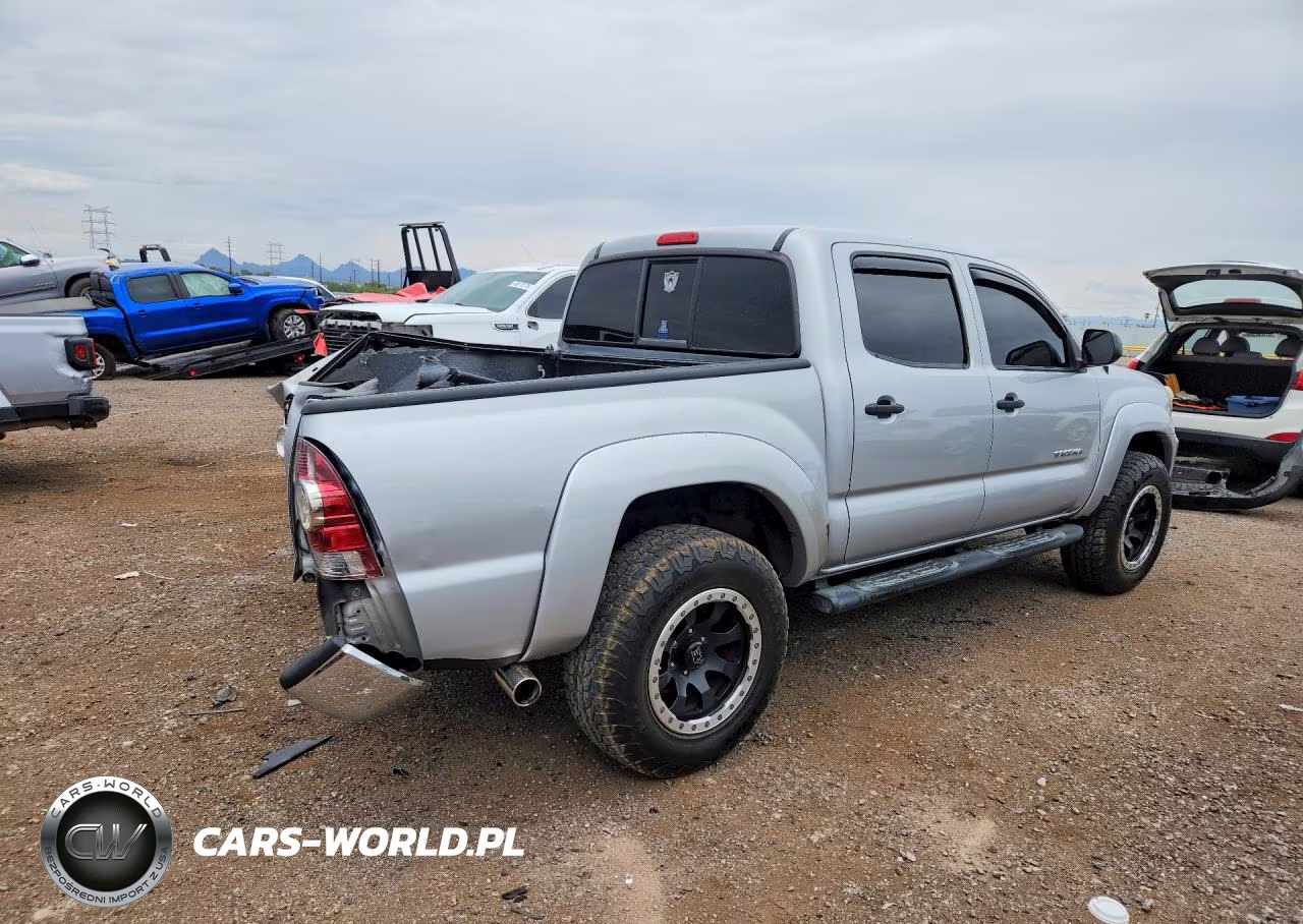2013 Toyota Tacoma VIN:3TMJU4GN1DM141891 - 3