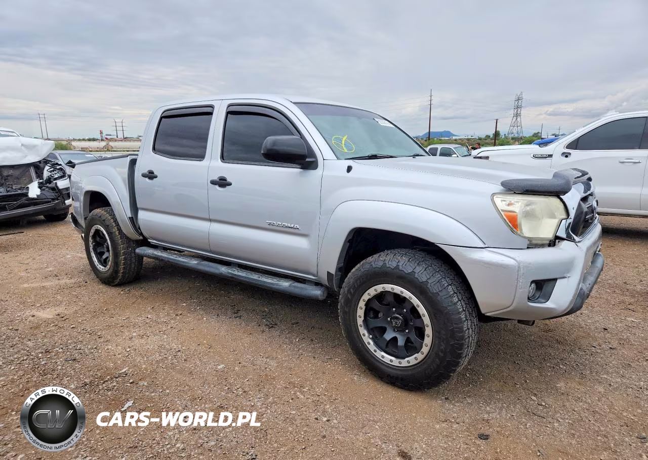 2013 Toyota Tacoma VIN:3TMJU4GN1DM141891 - 4