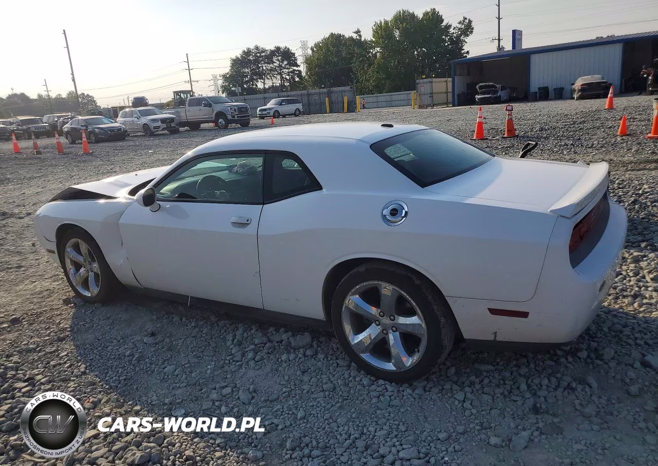2013 Dodge Challenger Sxt VIN:2C3CDYAG3DH520114 - 2