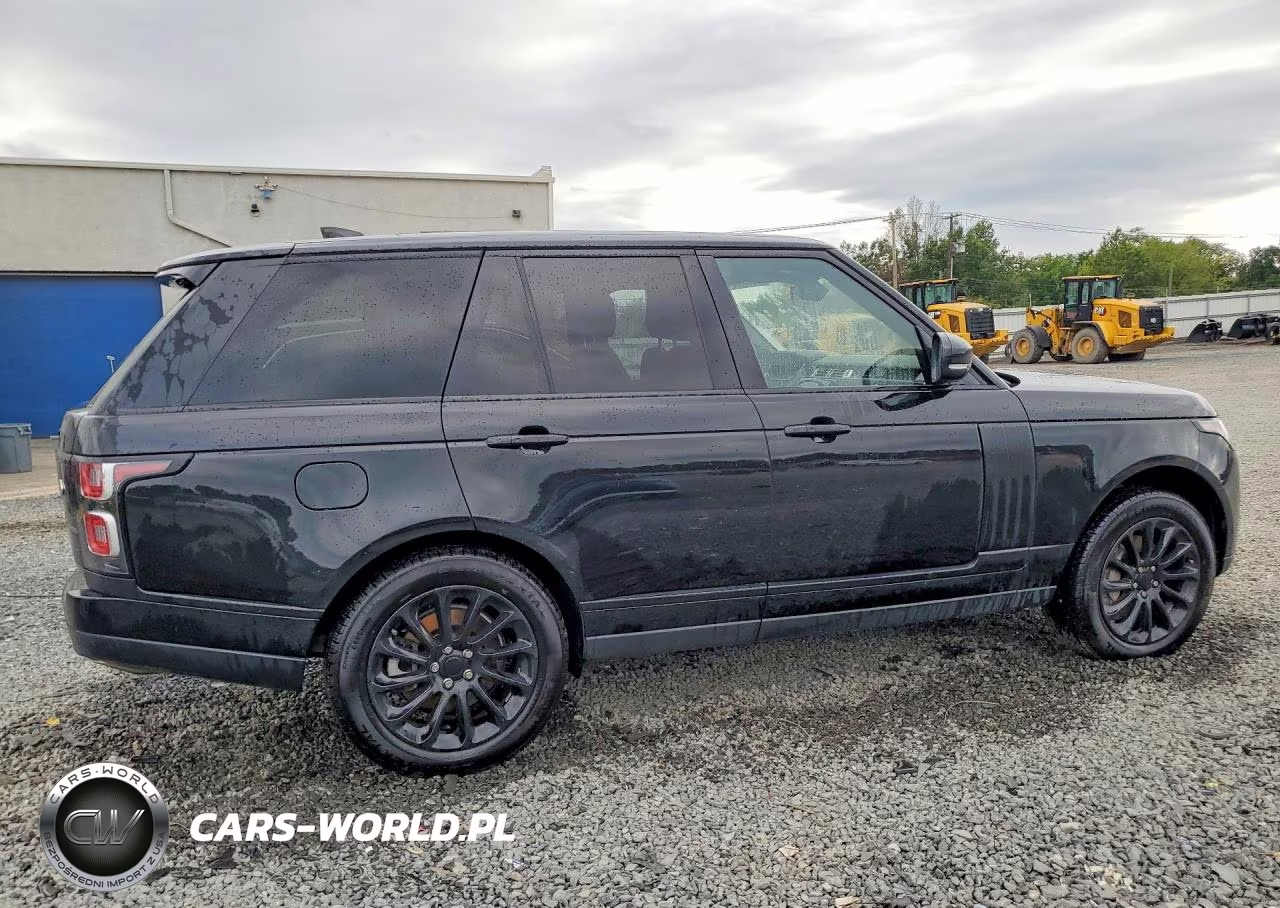 2021 Land Rover Range Rover VIN:SALGR2SU5MA446492 - 3