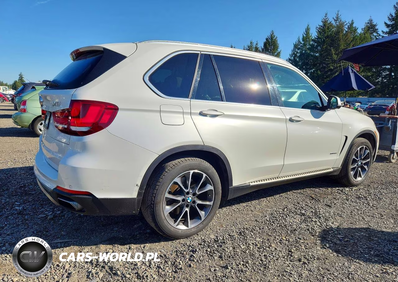 2014 BMW X5 xDrive50I VIN:5UXKR6C5XE0C02376 - 3