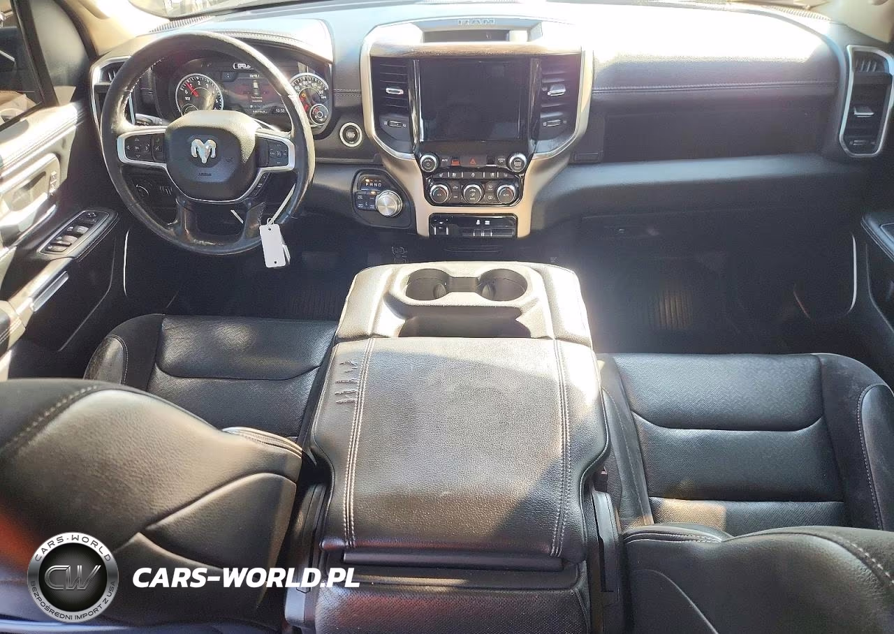 2019 Ram 1500 Laramie VIN:1C6SRFJT7KN517836 - 8