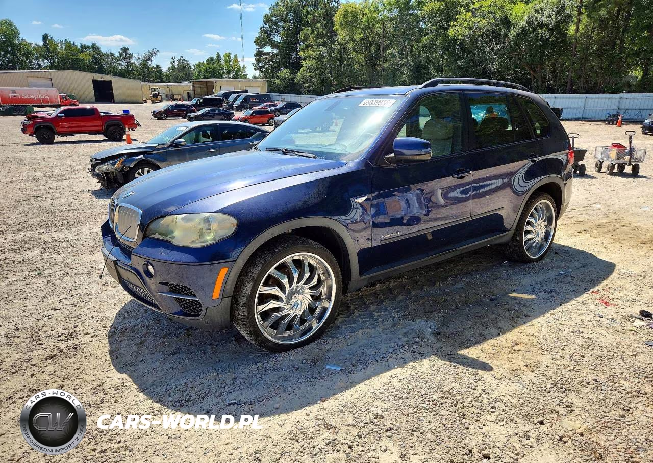 2012 BMW X5 xDrive50I – zdjęcie 1 z 13