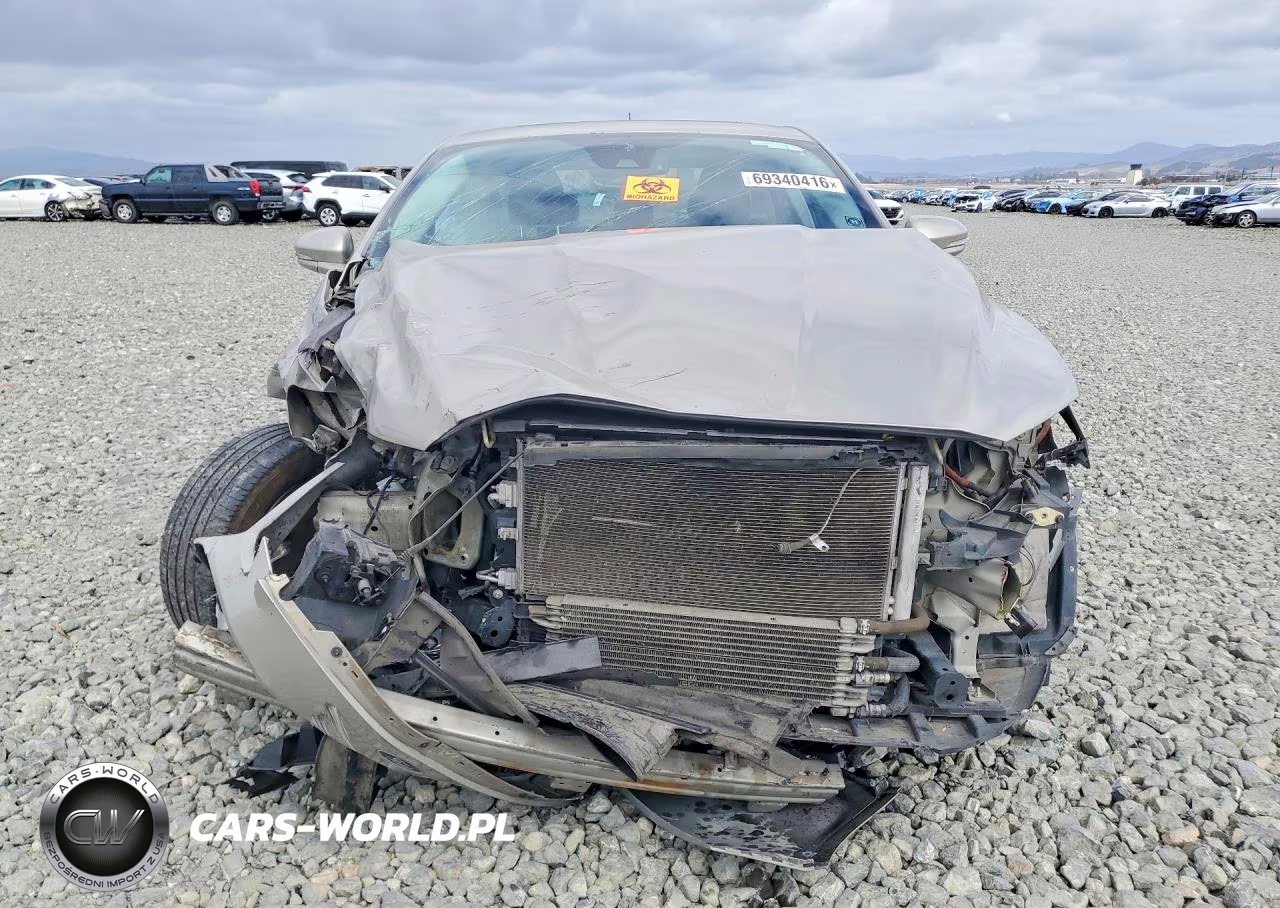 2015 Ford Fusion Titanium Phev VIN:3FA6P0SU9FR245951 - 5