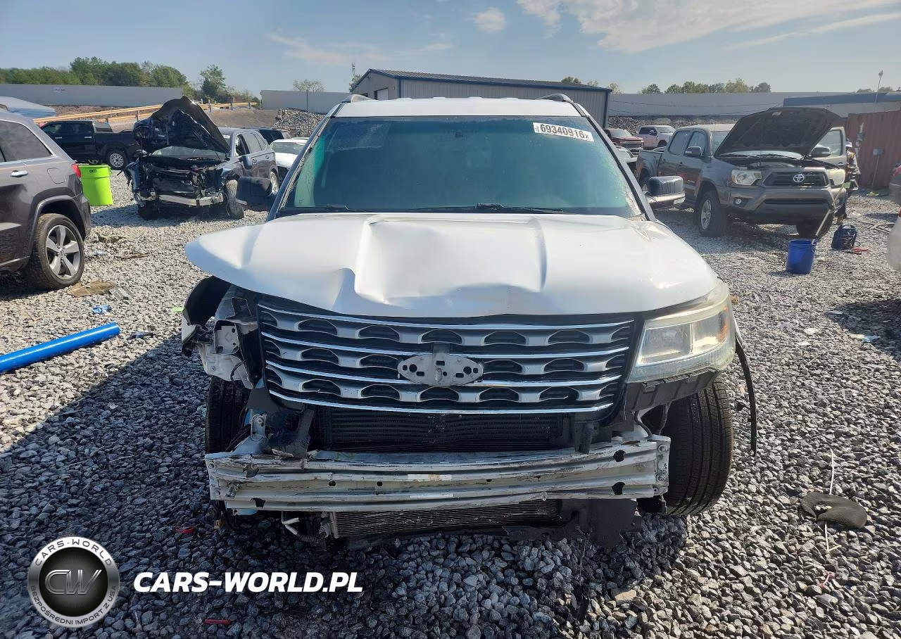 2017 Ford Explorer Xlt VIN:1FM5K7DH7HGA15764 - 5